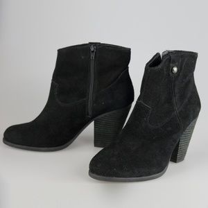 New Vince Camuto Suede Ankle Heel Cowboy Boots